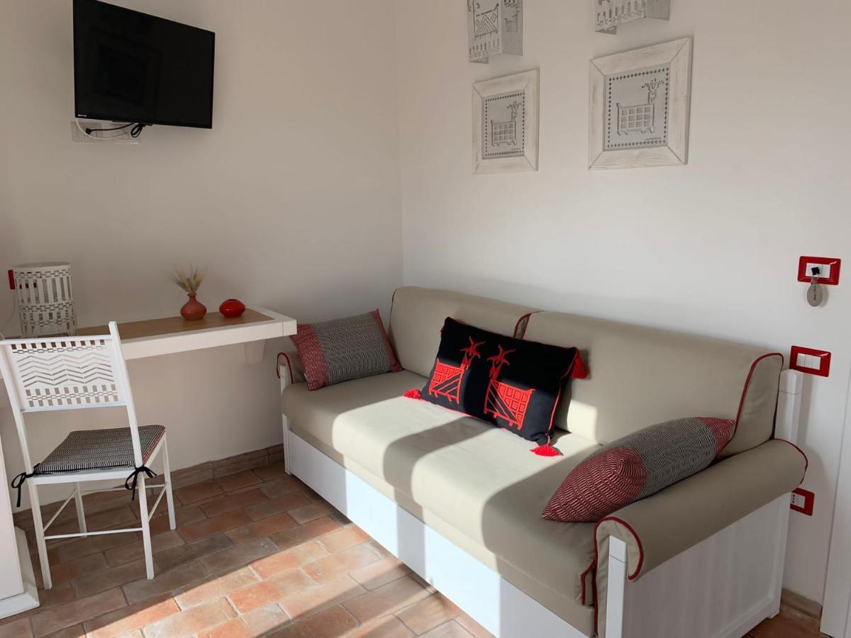 Rooms Apartaments Santa Teresa Capo Testa Luaran gambar