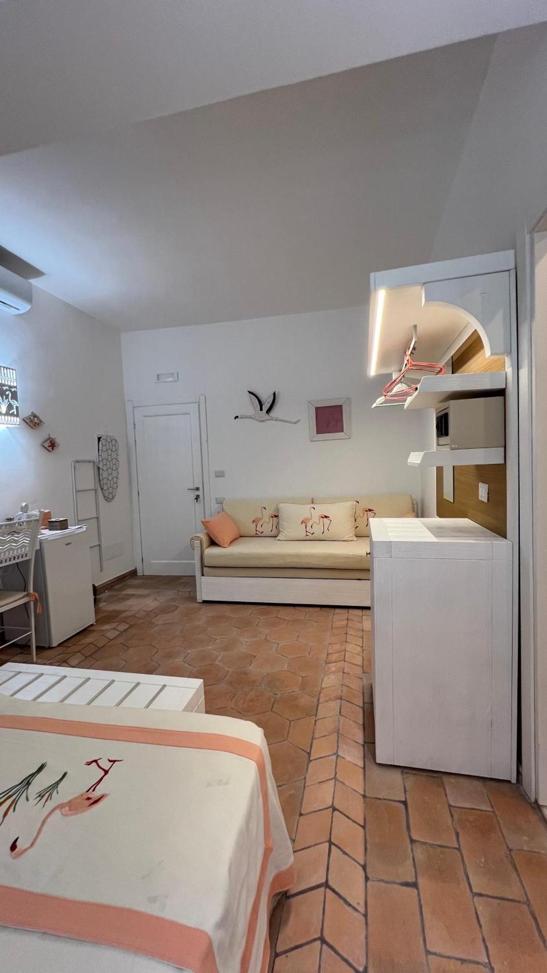 Rooms Apartaments Santa Teresa Capo Testa Luaran gambar